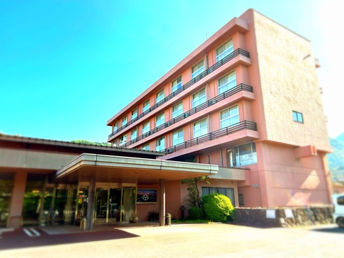 【わんちゃらトリップ】別府豊水荘＆ペットホテルなかま