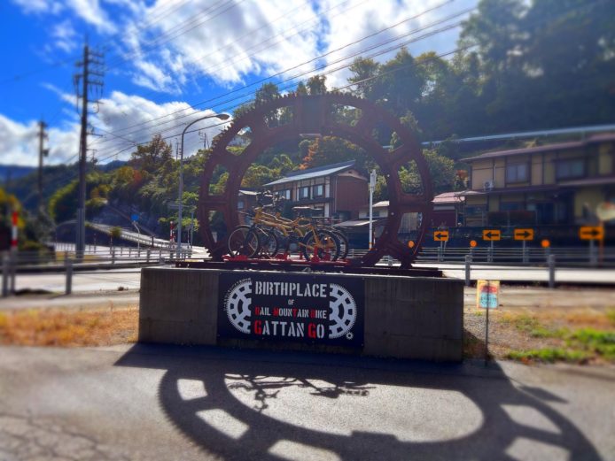 かっこいいよこのオブジェ
グッズ作ればいいのに