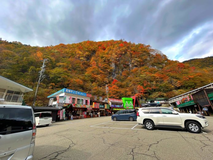 飛騨大鍾乳洞駐車場