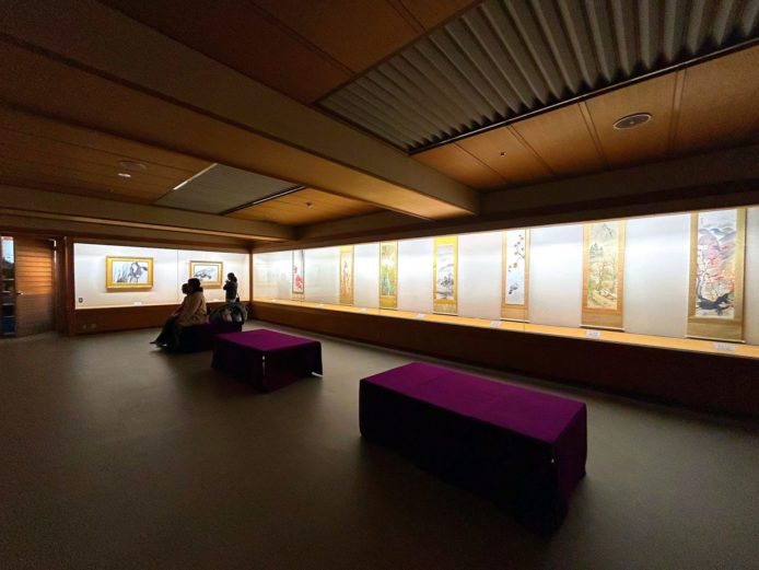 美術館ですか？